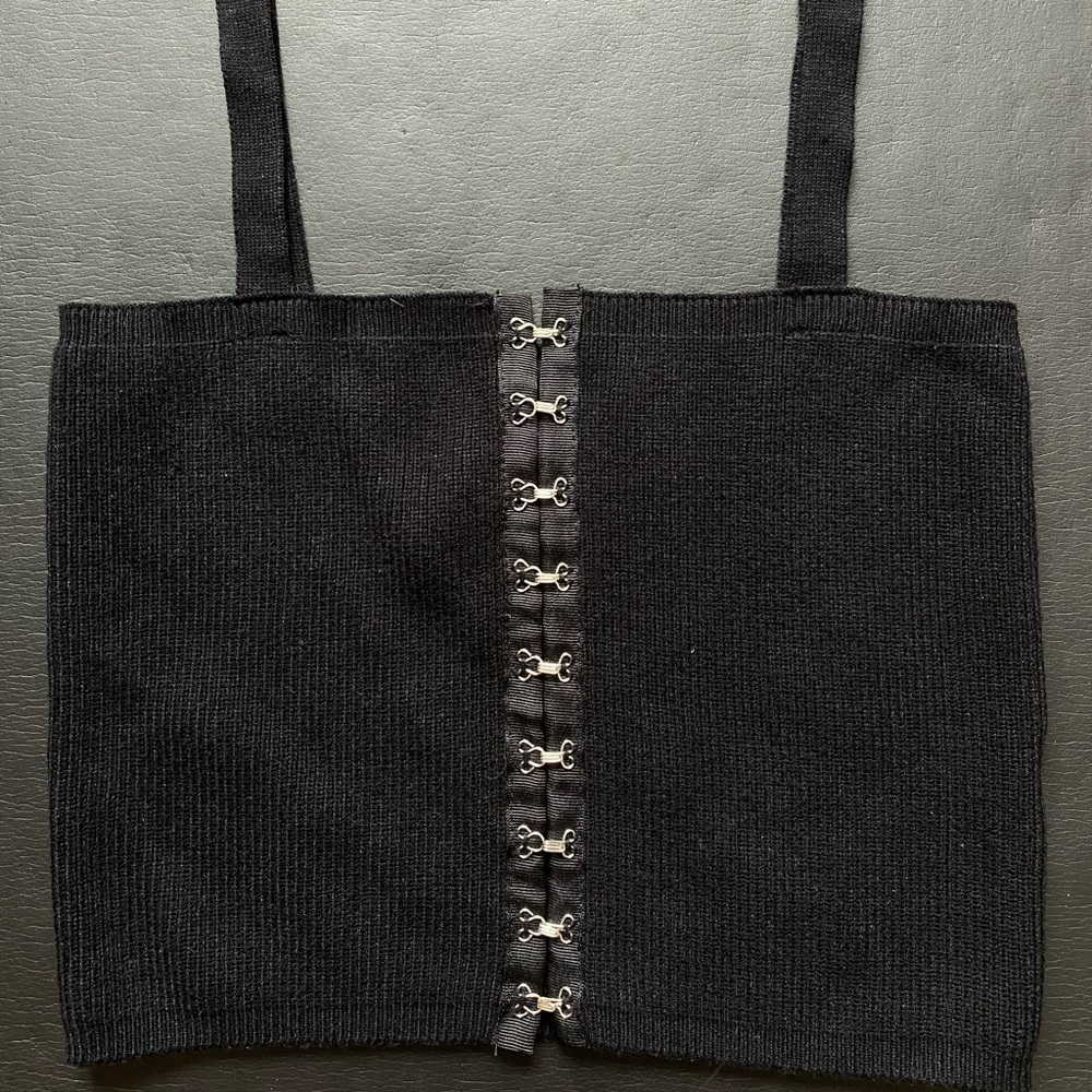 Ribbed Hook&Eye Crop Top ❗️